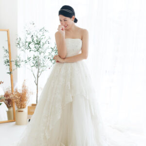 WEDDING GOWN - Image 3